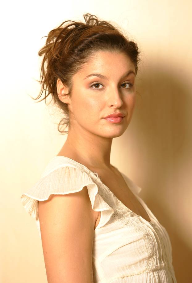 6. ožujka 1984., Makarska: Rođena glumica Iva Visković