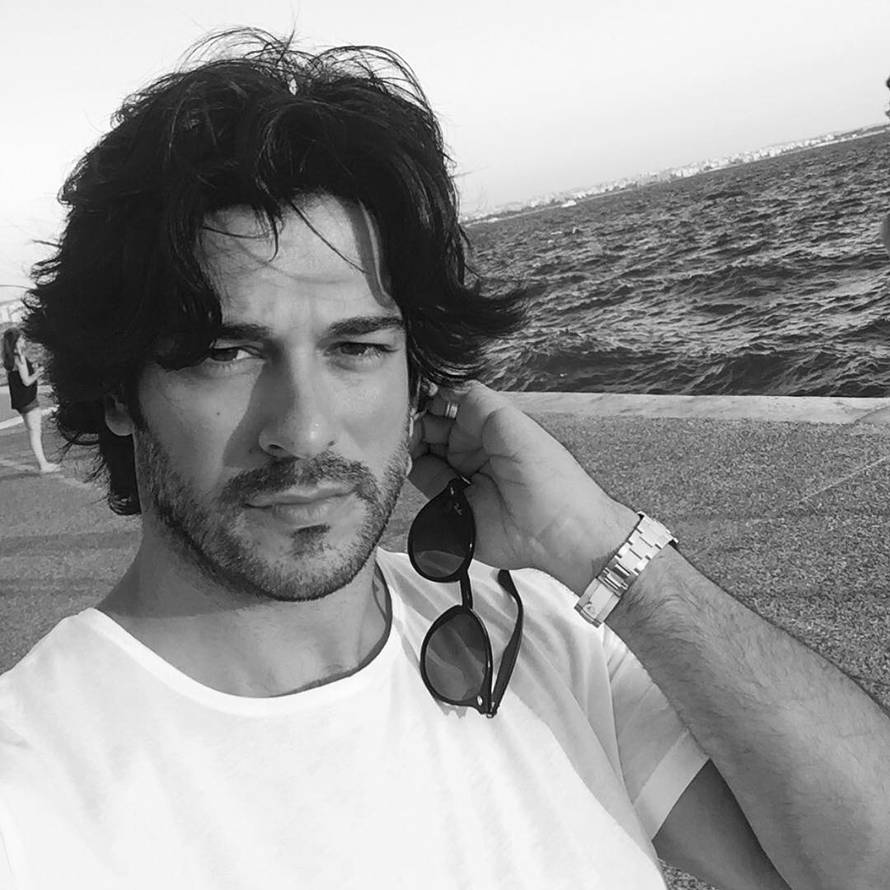 Bali-beg otvorio sinu profil na Instagramu, a još se nije rodio