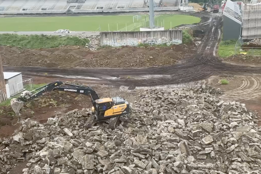 Ruši se stadion na Kranjčevićevoj
