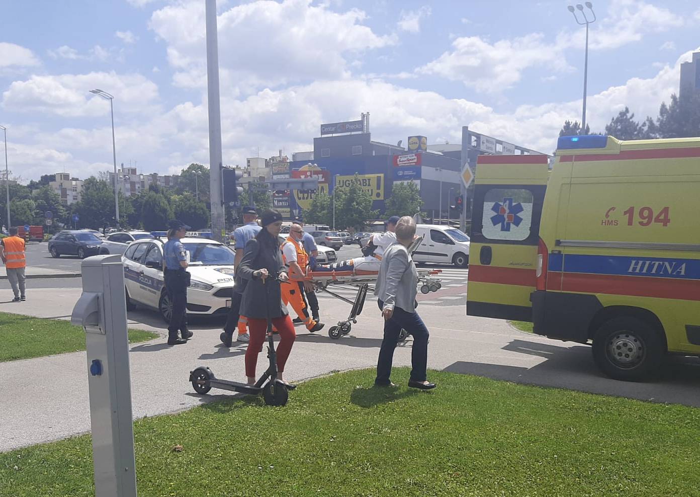 Veliki preokret oko nesreće s prometnom redarkom: 'Nisam je udario autom, lagala je'