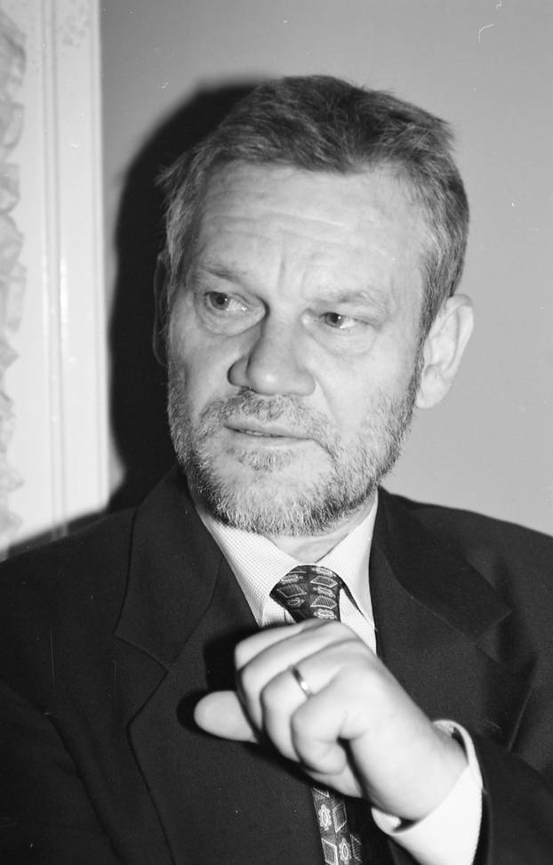 Arhivske fotografije Ivice Ra&ccaron;ana tijekom 1990. i 1991. godine