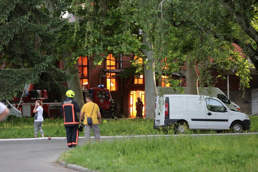 U skladištu bili briketi, kocke za potpalu: 'Šteta je ogromna'