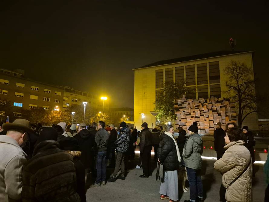 Skup sjećanja u Zagrebu: Prošlo je 87 godina od Kristalne noći...