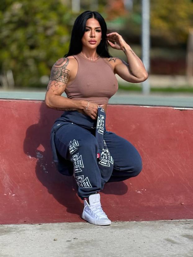 FOTO Patricia ima tijelo kojemu zavide čak i muškarci - Evo uz koje vježbe ostaje u formi