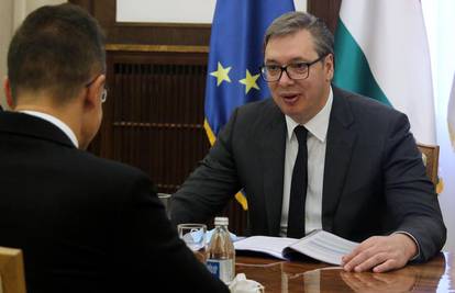 Vučić: Uvijek smo spremni na razgovor, a nikad na poniženje