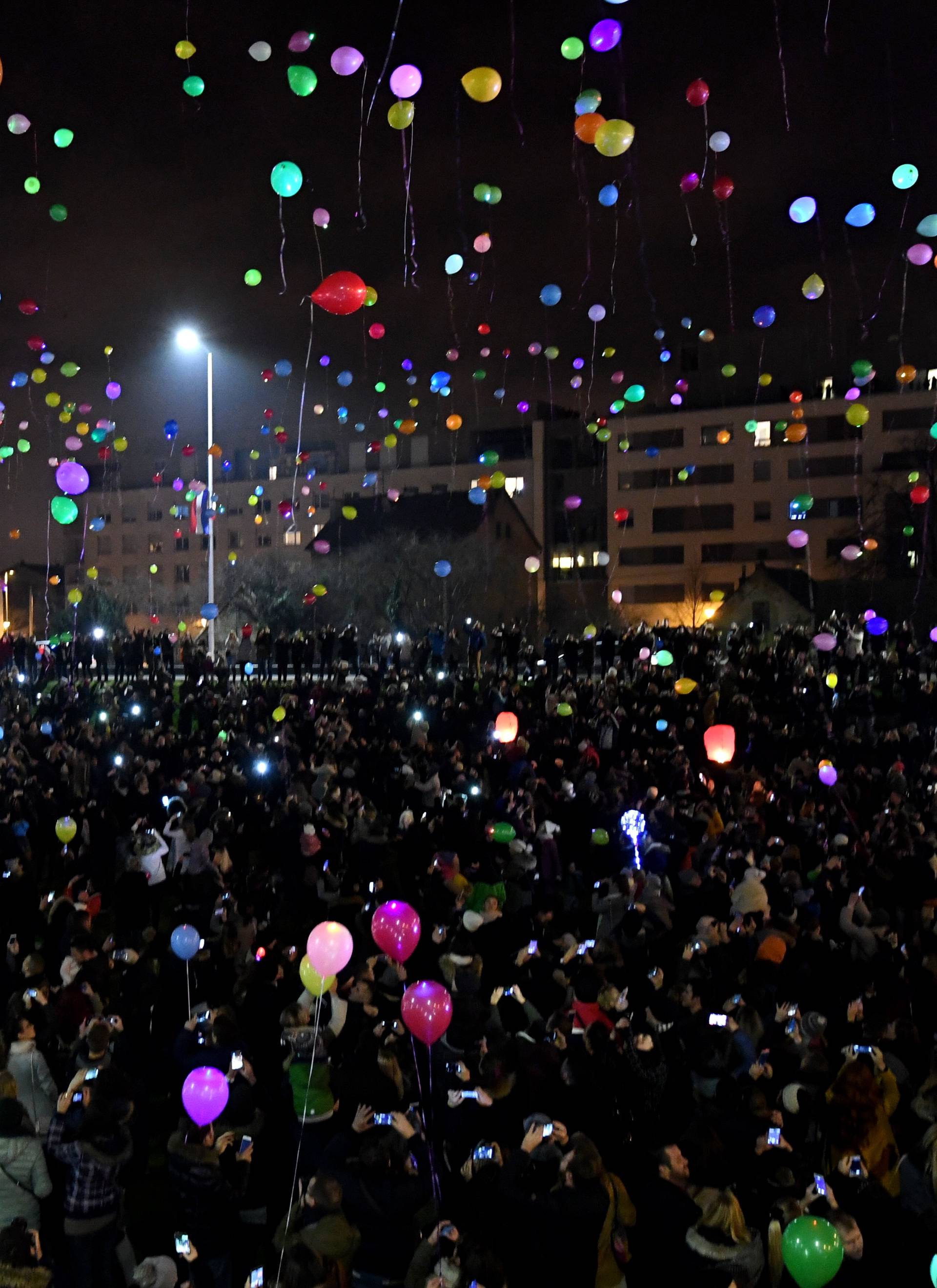 U zraku 3000 balona: Podižu svijest o bolestima štitnjače