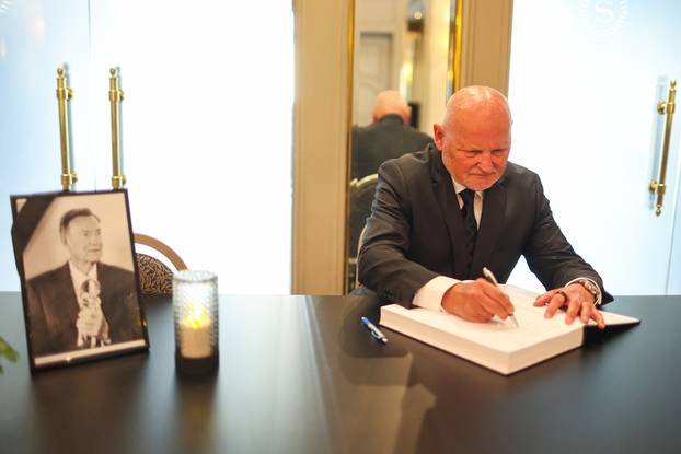 Zagreb: Komemoracija za Nikolu Pili?a u Hotelu Sheraton