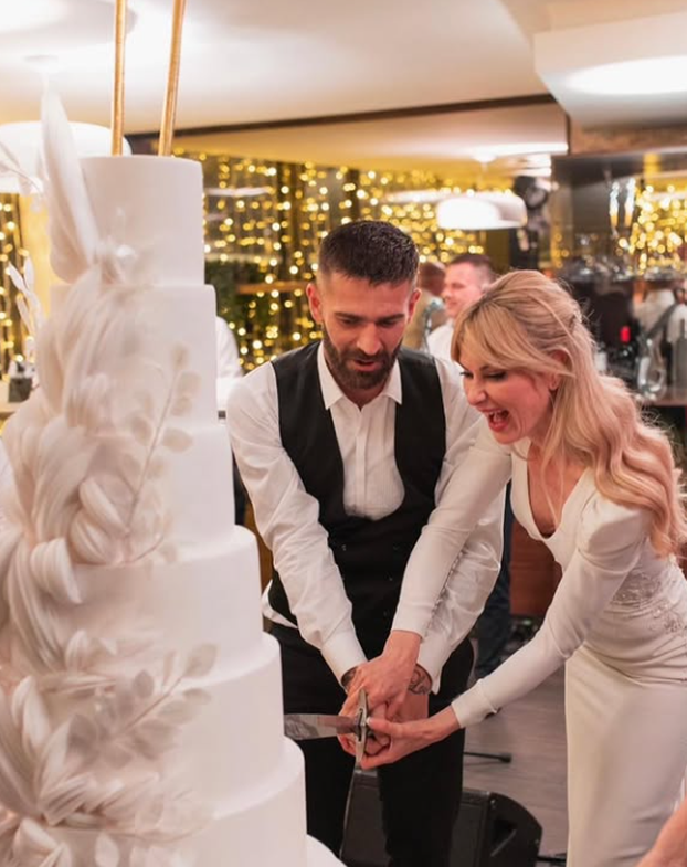 FOTO Maja Šuput proslavila je 46. rođendan - pogledajte tortu koja je bila hit večeri