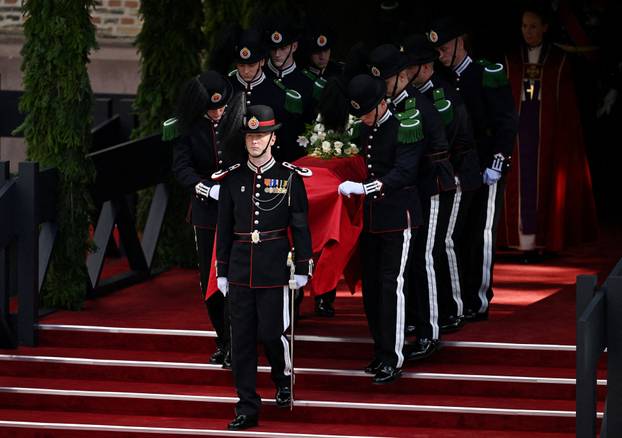 Norway lays King Harald to rest