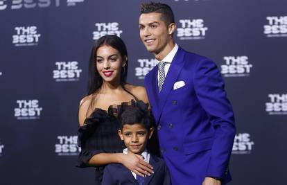 Ronaldo živi ispunjen obiteljski život: Očekuje malene blizance