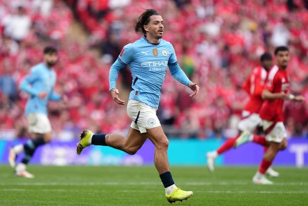 PEP crossed the most expensive player in City history. Not reported for the World Club Championship