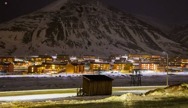 FOTO Život na rubu svijeta: Na ovom otočju 'zabranjeno' je umrijeti.  Bez puške skoro nigdje