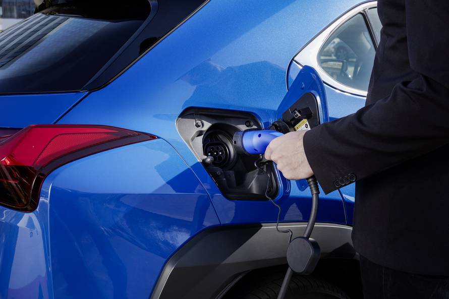 Prodaja elektrificiranih auta u Europi nezaustavljivo raste, već sada su prestigli i dizelaše