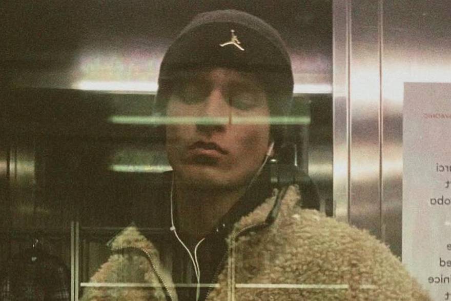 Zaludio regiju! Jakov Jozinović je rasprodao pet koncerata u Sava Centru, uskoro izlazi i singl