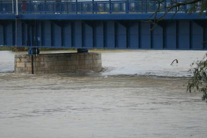 FOTO Nakon Borisa, stiže nam Kasandra: Sava se izlila u dijelu Zagreba, nemila kiša još pada