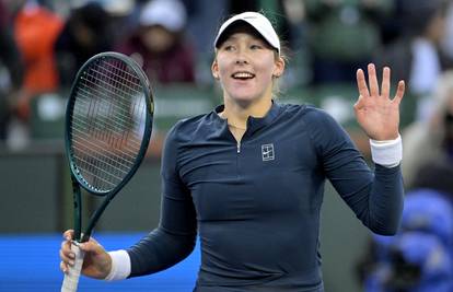 Sadašnjost i budućnost u finalu Indian Wellsa: Sabalenka za 52 minute 'pomela' Amerikanku