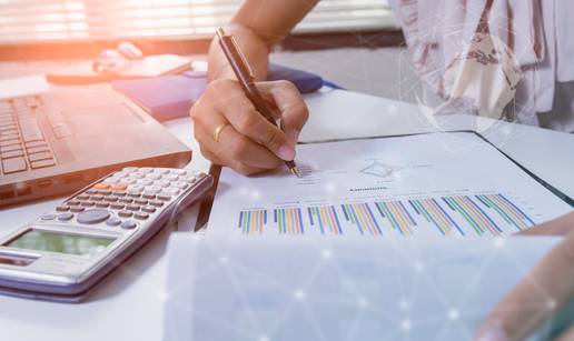 Fantasti&ccaron;an alat: Ovaj Googleov AI pretvara va&scaron;e dosadne ud&zcaron;benike u zabavne podcaste