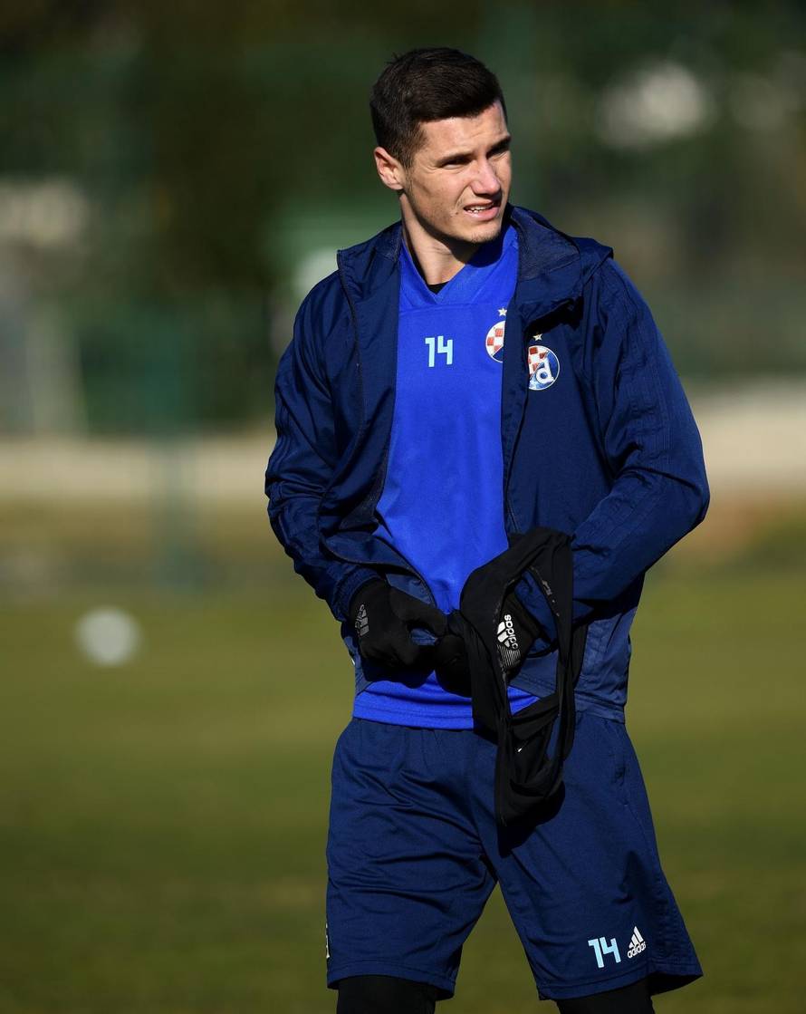 Trening nogometaša Dinama na pripremama u Rovinju