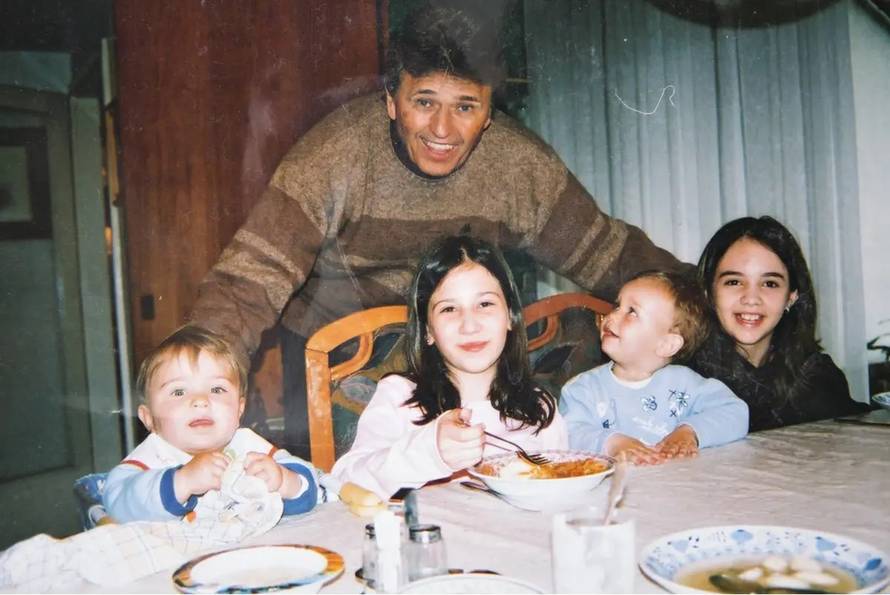 Među tenisačima je bio najbolji pjevač  i najbolji tenisač među pjevačima, a danas bi slavio 90.