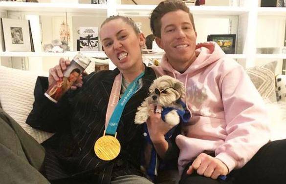 Miley napali radi olimpijca: 'Pa ti se družiš sa zlostavljačem'