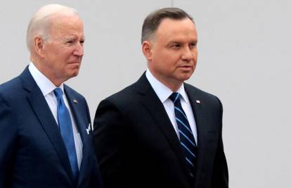 Biden tvrdi: 5. članak NATO-a je američka "sveta dužnost"