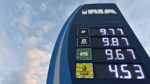 Velik skok cijena goriva: Litra benzina poskupjela za 22 lipe!