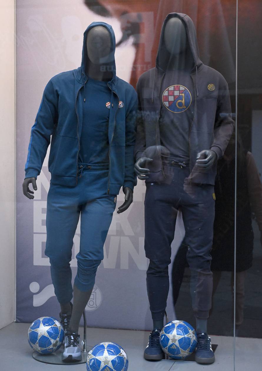 Zagreb: Igraci Dinama na druzenju s navijacima