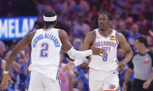 Zvijezda NBA lige kažnjena zbog vulgarnog natpisa na majici