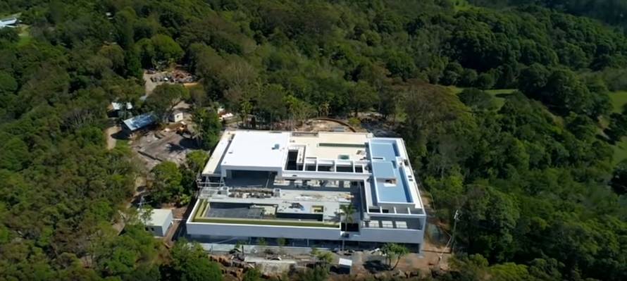 Thor pokazao vilu vrijednu 117 mil. kuna: Ima olimpijski bazen