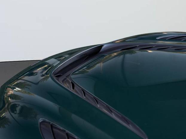 FOTO Ovo je najskuplji auto na oglasu: Bondov miljenik do 'stotke' treba tek 3,6 sekundi