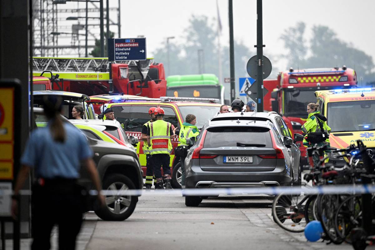 Napad u trgovačkom centru u Švedskoj: Muškarac mrtav, žena ozlijeđena. Uhitili su tinejdžera