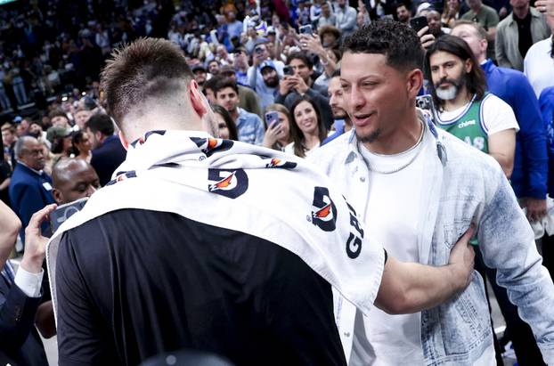 NBA: Los Angeles Lakers at Dallas Mavericks