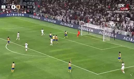 VIDEO Bivši golman Hajduka sjajnim obranama odveo klub u Konferencijsku ligu! Pogledajte