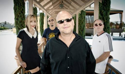 Pixies imaju novu basisticu, s njima će svirati i u Zagrebu