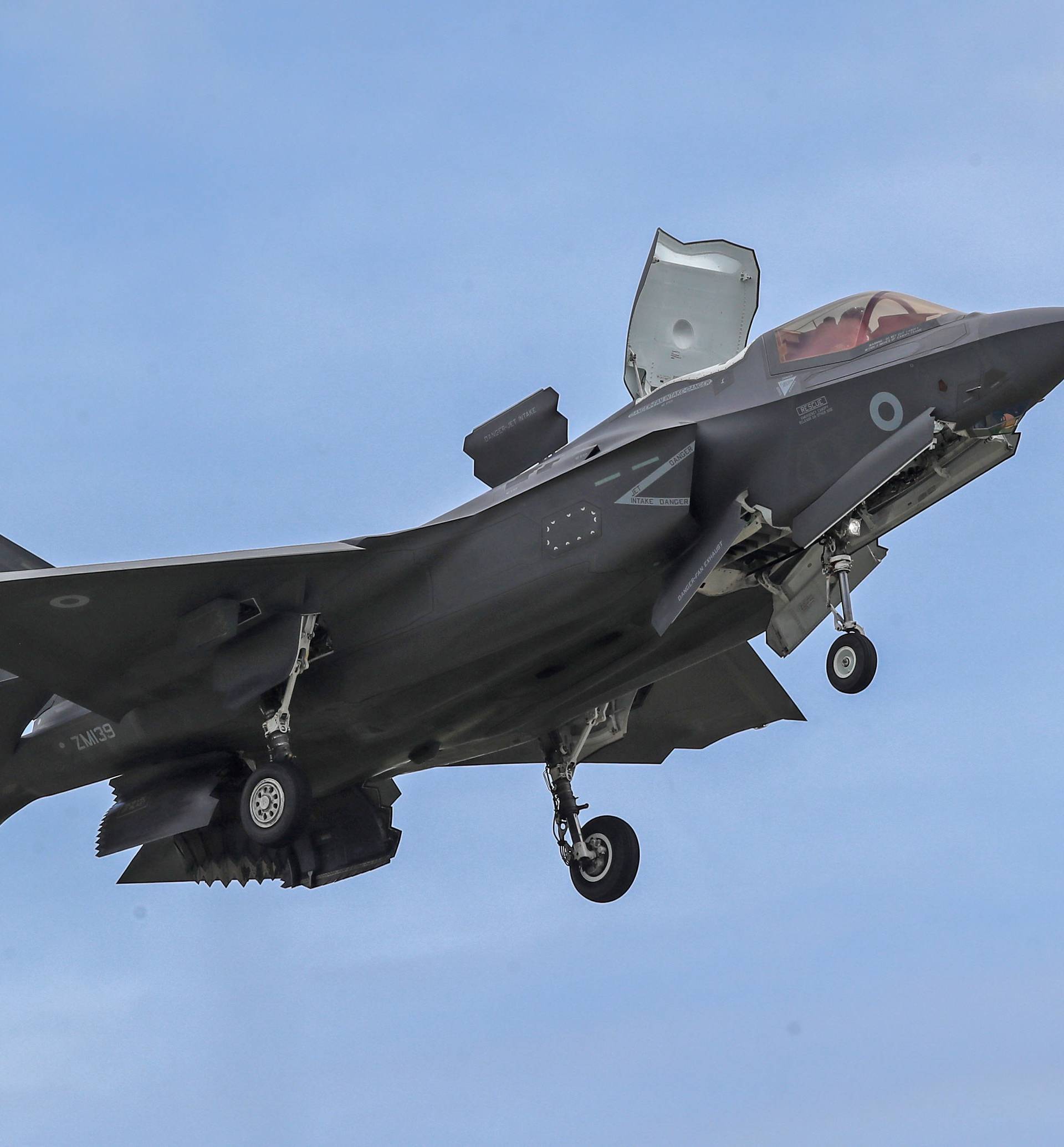 F-35 Lightning stealth fighter jets