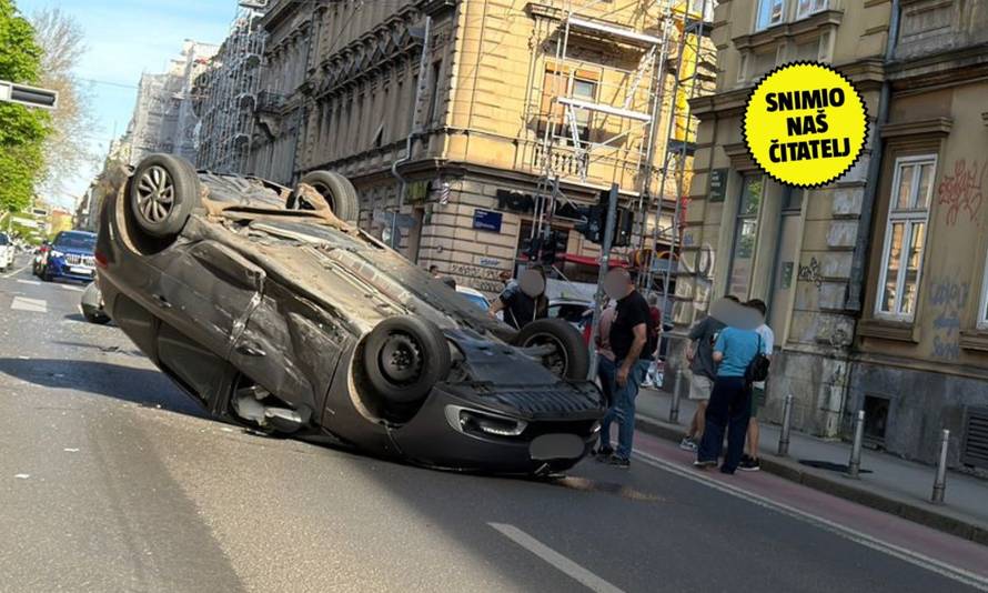 FOTO Kaos na 'zelenom valu' u Zagrebu: Auto završio na krovu