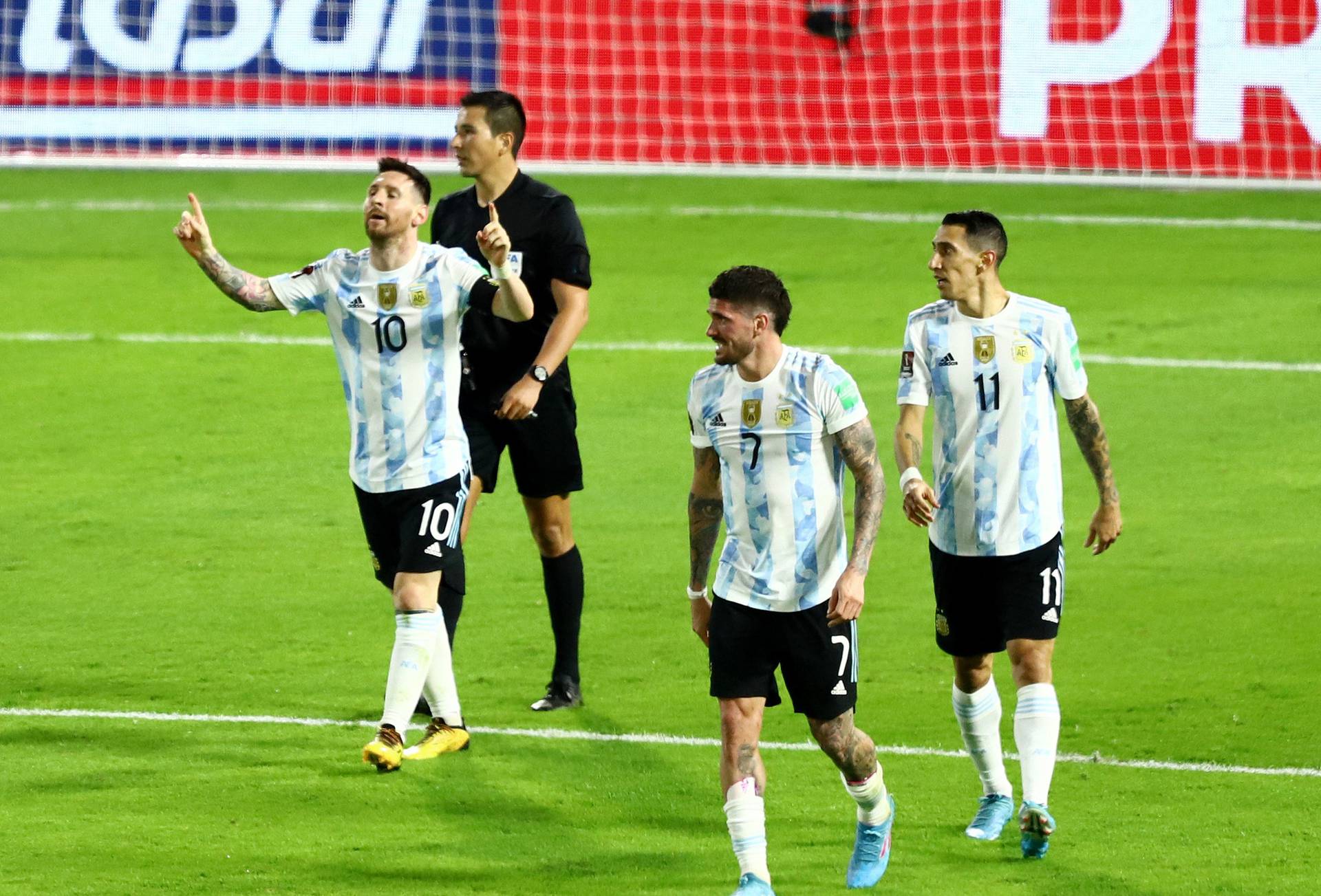 World Cup - South American Qualifiers - Argentina v Venezuela