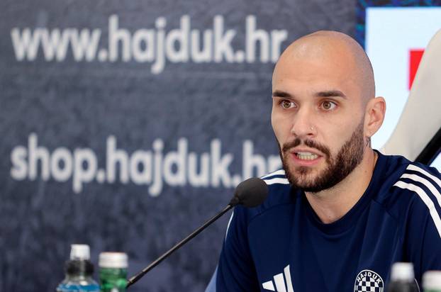 Konferencija za medije HNK Hajduk, trener Gonzalo Garcia i Anthony Kalik