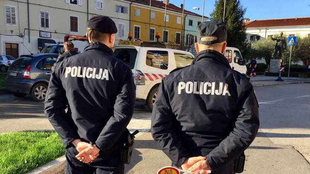 Psi izgrizli umirovljenika: 'Bio je u šoku, policija traži vlasnika'