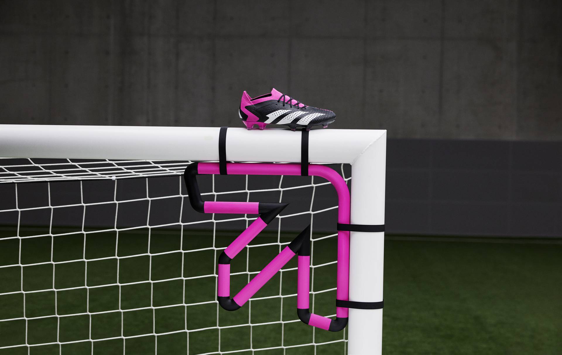 Adidas podiže preciznost na terenu na sljedeću razinu s  Predator accuracy kopačkama!