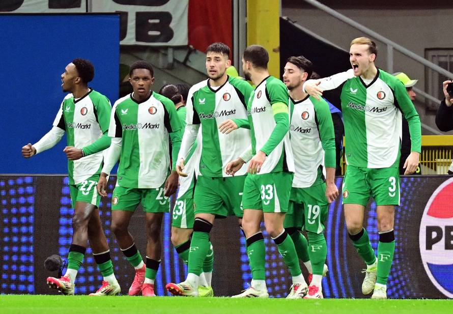 Champions League - Knockout Phase Playoff - Second Leg - AC Milan v Feyenoord