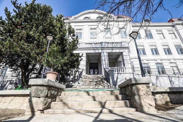 Zagreb: Klinika za ženske bolesti i porode u Petrovoj ulici