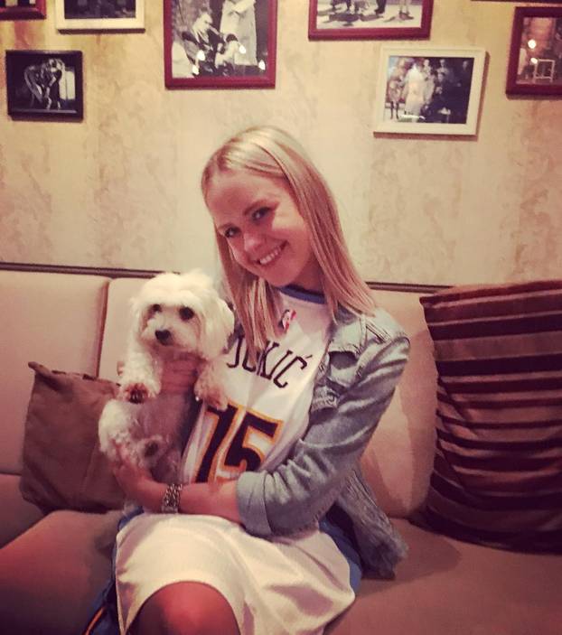 FOTO Supruga srpske zvijezde uz njega je još od srednje škole. Zbog nje ima i poseban ritual...