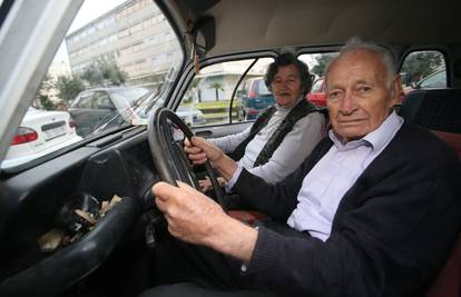 Pavao vozi auto i u 95. godini: Lani je produžio još tri godine