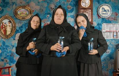 Umirete od žeđi? Narikače će vas "oplakati" i pozvati na hidraciju