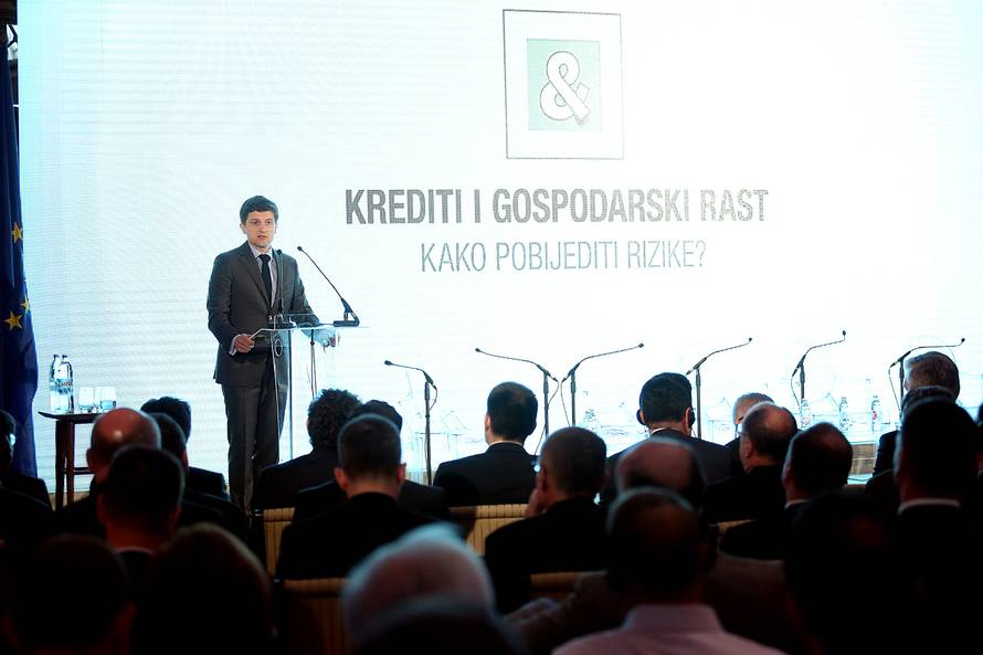 Marić: Dosad je konvertirano 93,6 posto kredita u francima