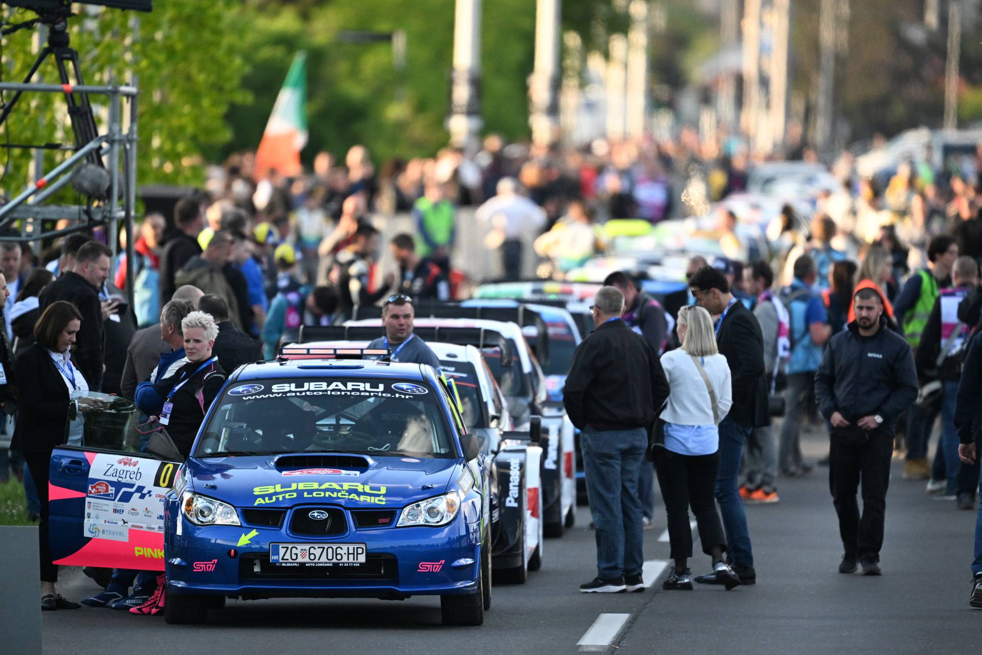 VIDEO Spektakl u Zagrebu: WRC Croatia Rally službeno otvoren. Šebalj: Rovanperi će biti teško