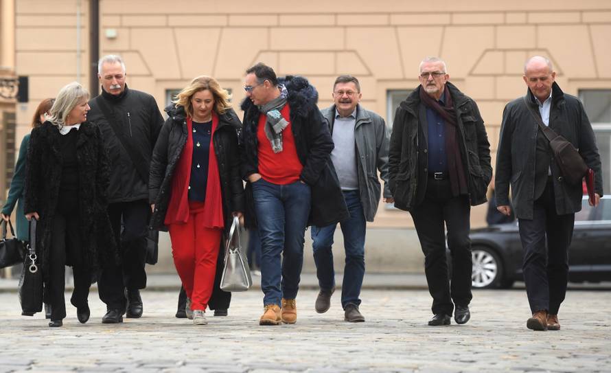 Zagreb: Predstavnici obrazovnih sindikata dolaze u Vladu na pregovore