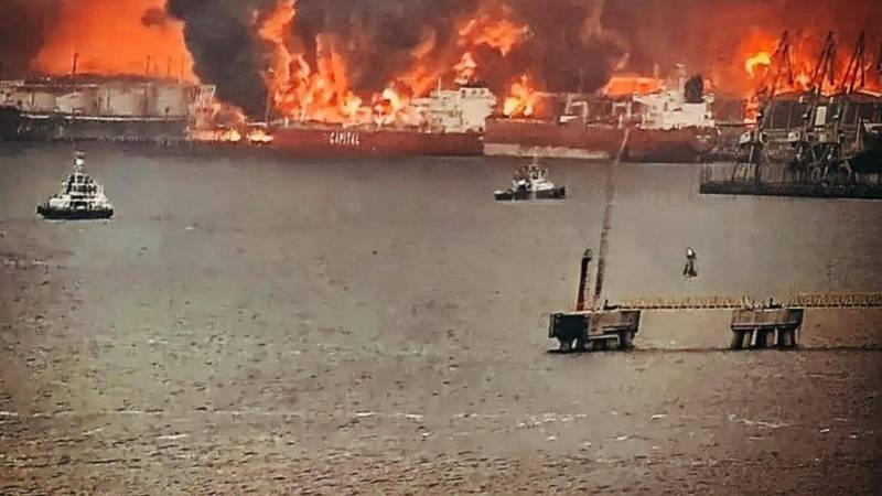 Ukrajinski dronovi prešli 900 kilometara i uništili ruske luke i skladišta nafte na Baltiku!