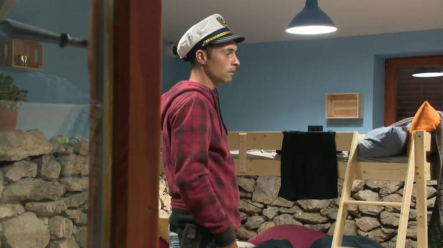 Stjepan pobijedio u dvoboju pa se Silvio pridružio tajnoj grupi...